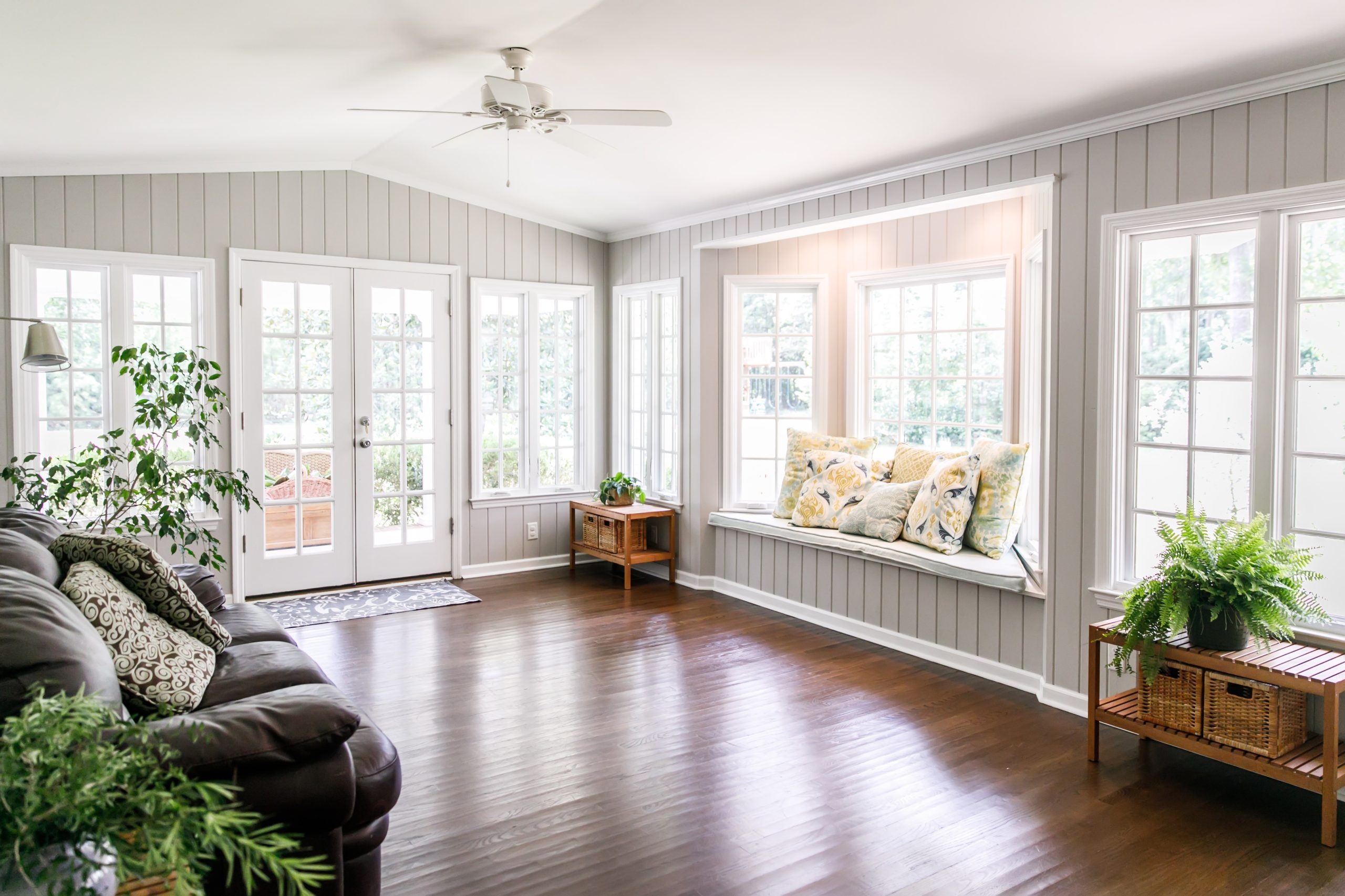 Large sun room remodel image